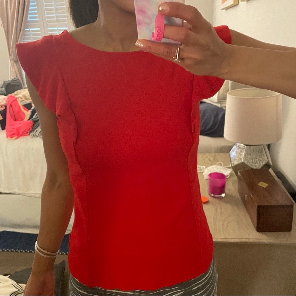 Red Express Sleevless Ruffle Top Size S/P